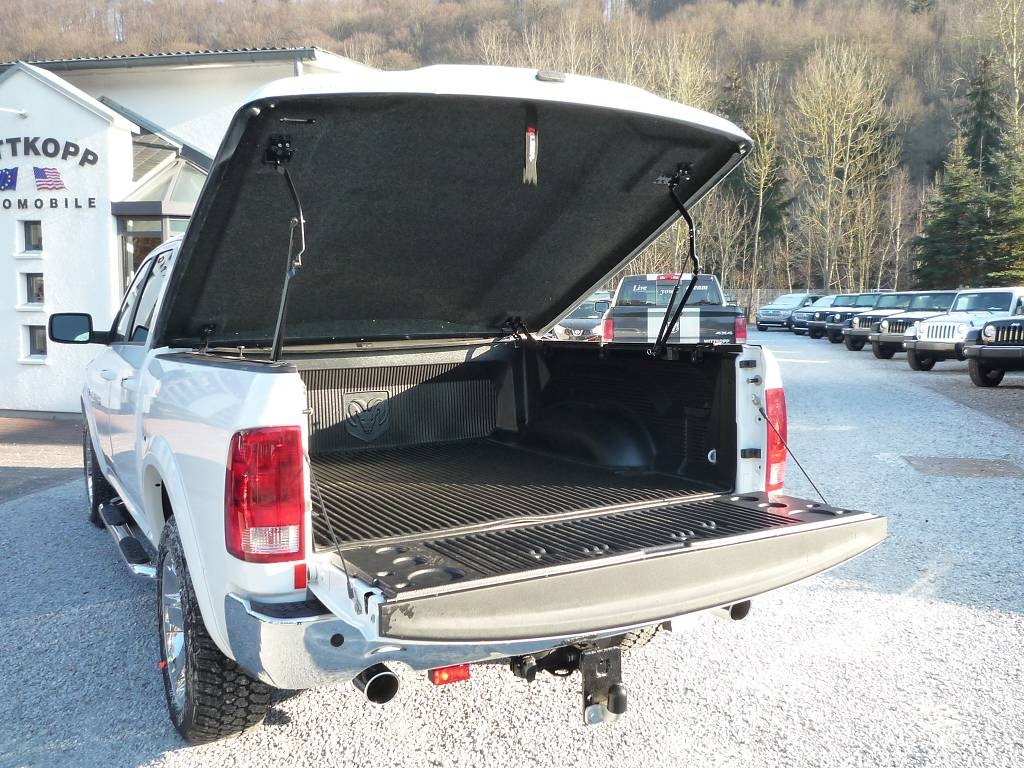 Tonneau Cover LEER 700 Dodge Ram 1500 Quad Cab (weiss) Wittkopp